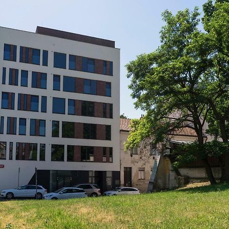 Hostel Homer Liben Prague Exterior photo