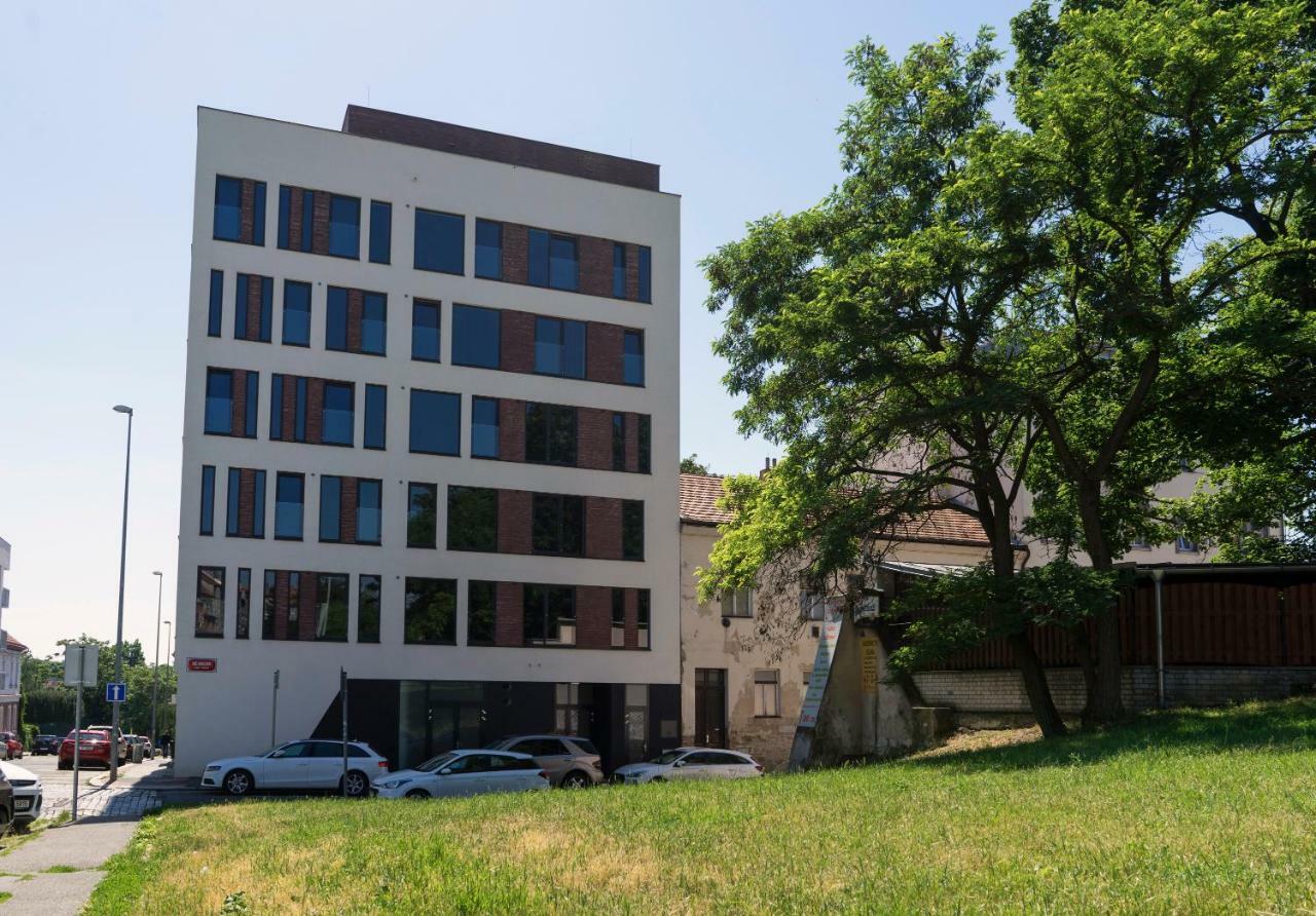 Hostel Homer Liben Prague Exterior photo